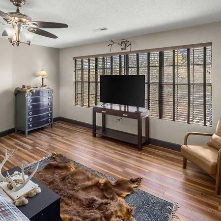 Stonegate Lodge Bear'S Den Kitchen, Pool, Firepit, Wifi ,Smart Tvs 유레카 스프링스 외부 사진