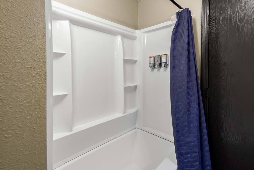Stonegate Lodge Bear'S Den Kitchen, Pool, Firepit, Wifi ,Smart Tvs 유레카 스프링스 외부 사진